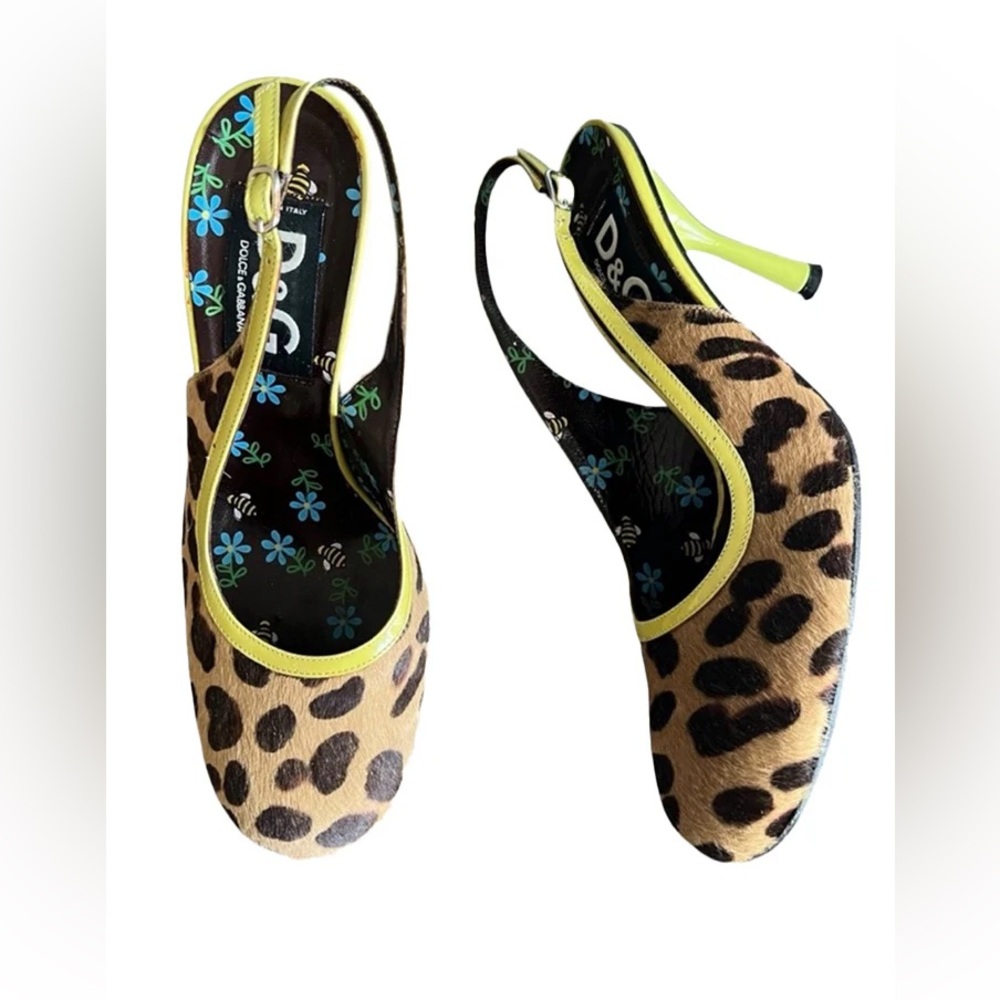 Dolce & Gabbana Women’s Vintage Leopard Print Ponyhair Green Round Toe Heels